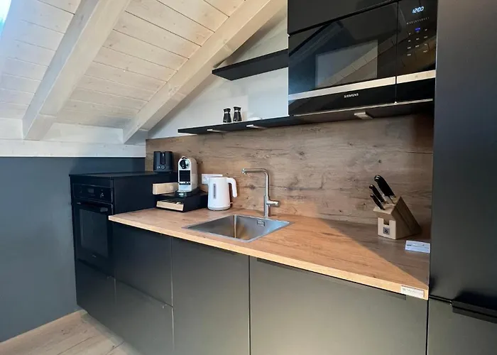 Naehe Muenchen Jacuzzi Grillkota 75 Zoll Tv 4*