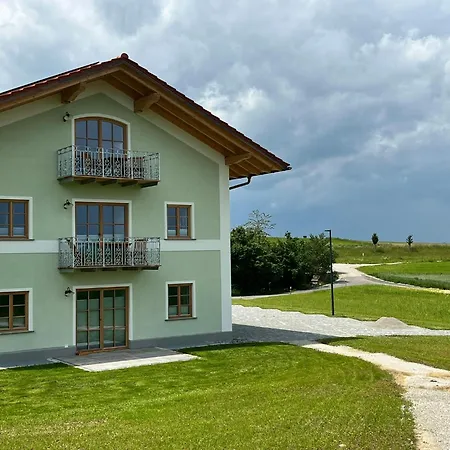 Naehe Muenchen Jacuzzi Grillkota 75 Zoll Tv Ξενοδοχείο με διαμερίσματα Dorfen