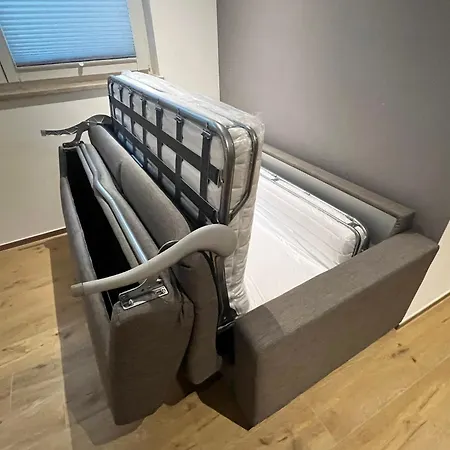 Naehe Muenchen Jacuzzi Grillkota 75 Zoll Tv
