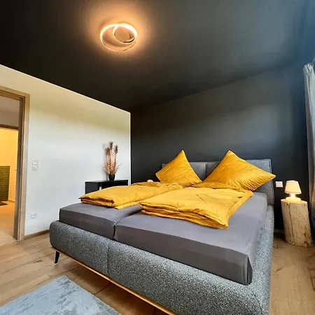 Ξενοδοχείο με διαμερίσματα Naehe Muenchen Jacuzzi Grillkota 75 Zoll Tv *