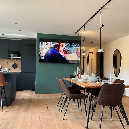 Naehe Muenchen Jacuzzi Grillkota 75 Zoll Tv Ξενοδοχείο με διαμερίσματα Dorfen