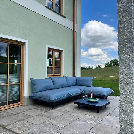 Naehe Muenchen Jacuzzi Grillkota 75 Zoll Tv *