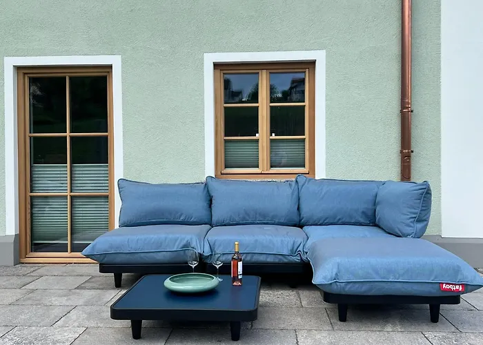 Naehe Muenchen Jacuzzi Grillkota 75 Zoll Tv
