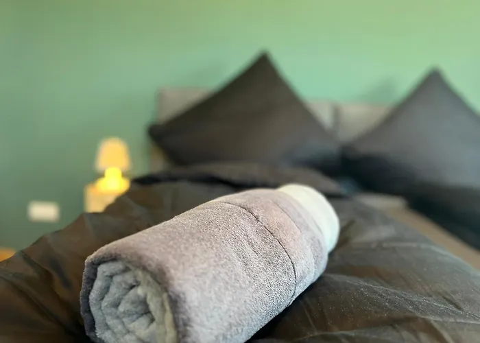 Aparthotel Naehe Muenchen Jacuzzi Grillkota 75 Zoll Tv 4*