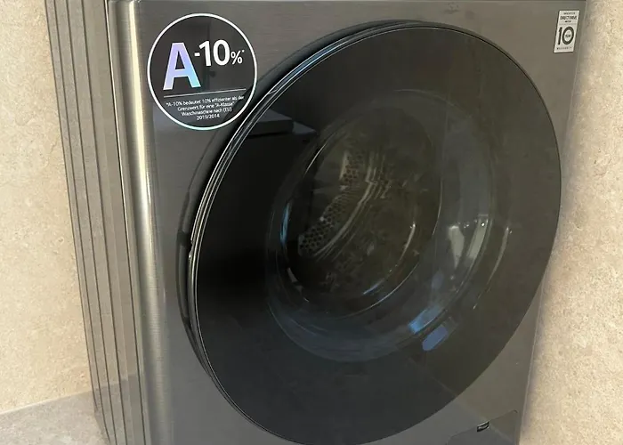 Naehe Muenchen Jacuzzi Grillkota 75 Zoll Tv 4* Dorfen